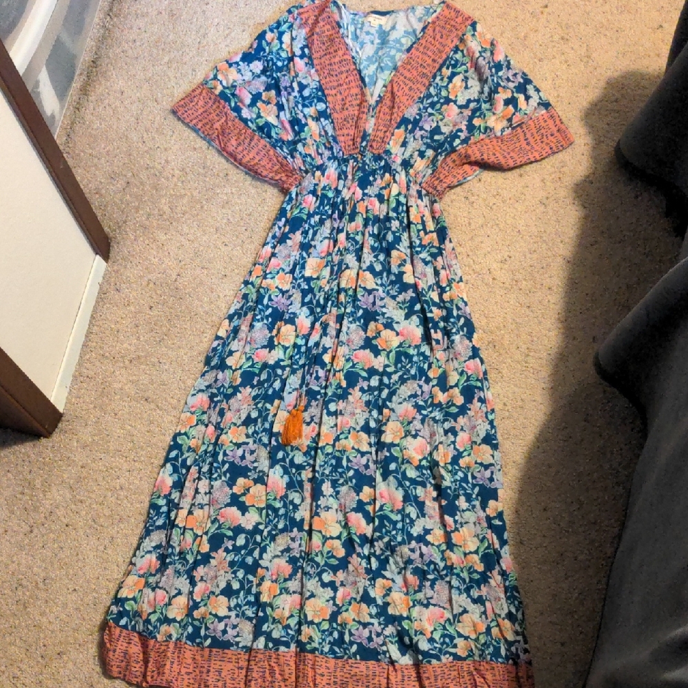 Flowy Floral Maxi Dress